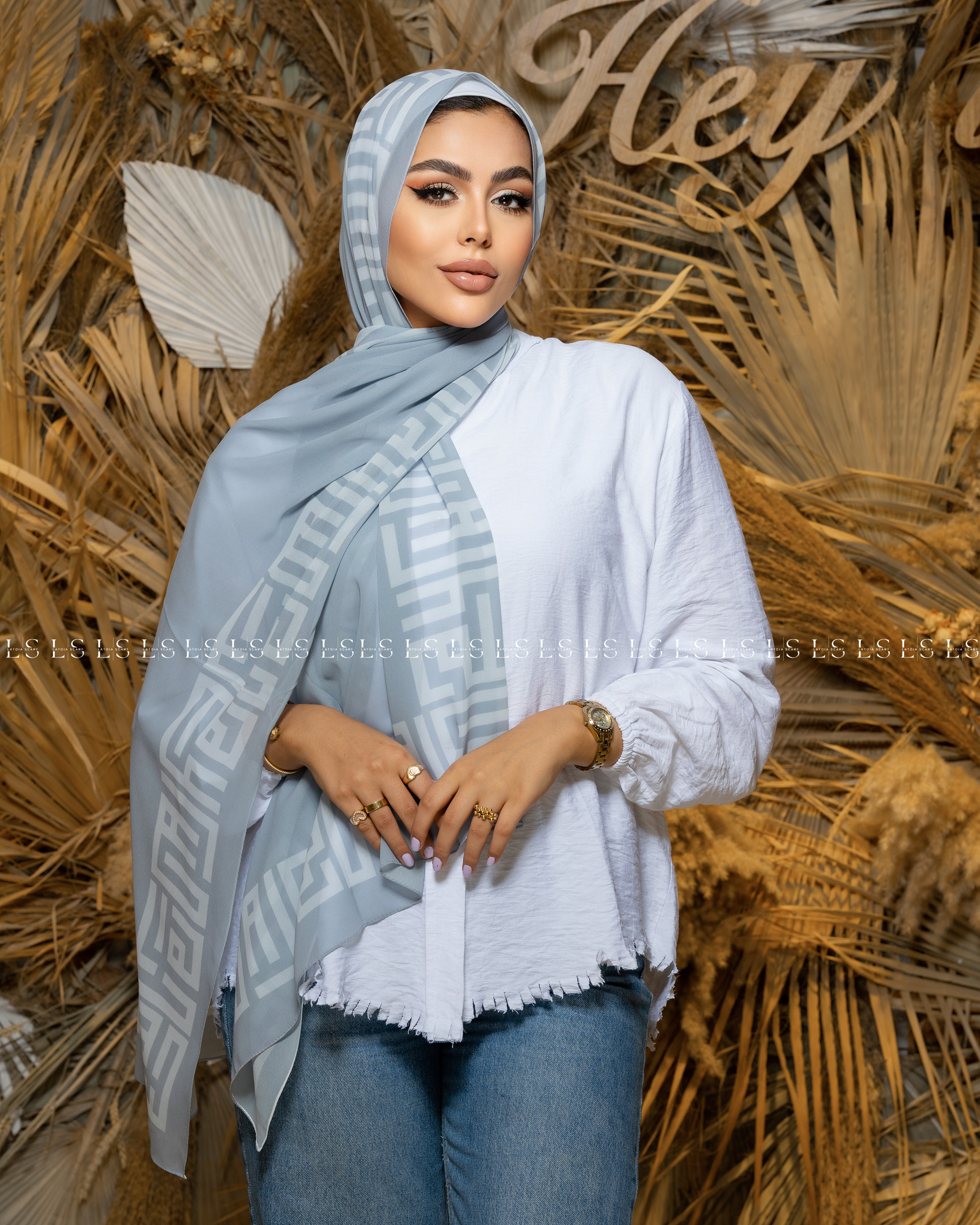 Yashmak Gray