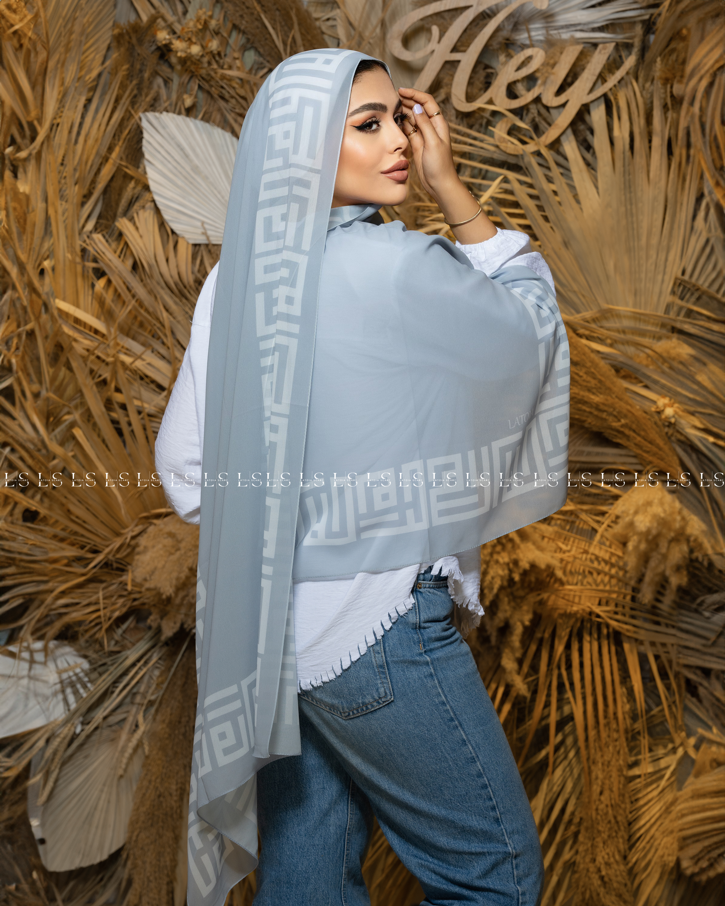 Yashmak Gray